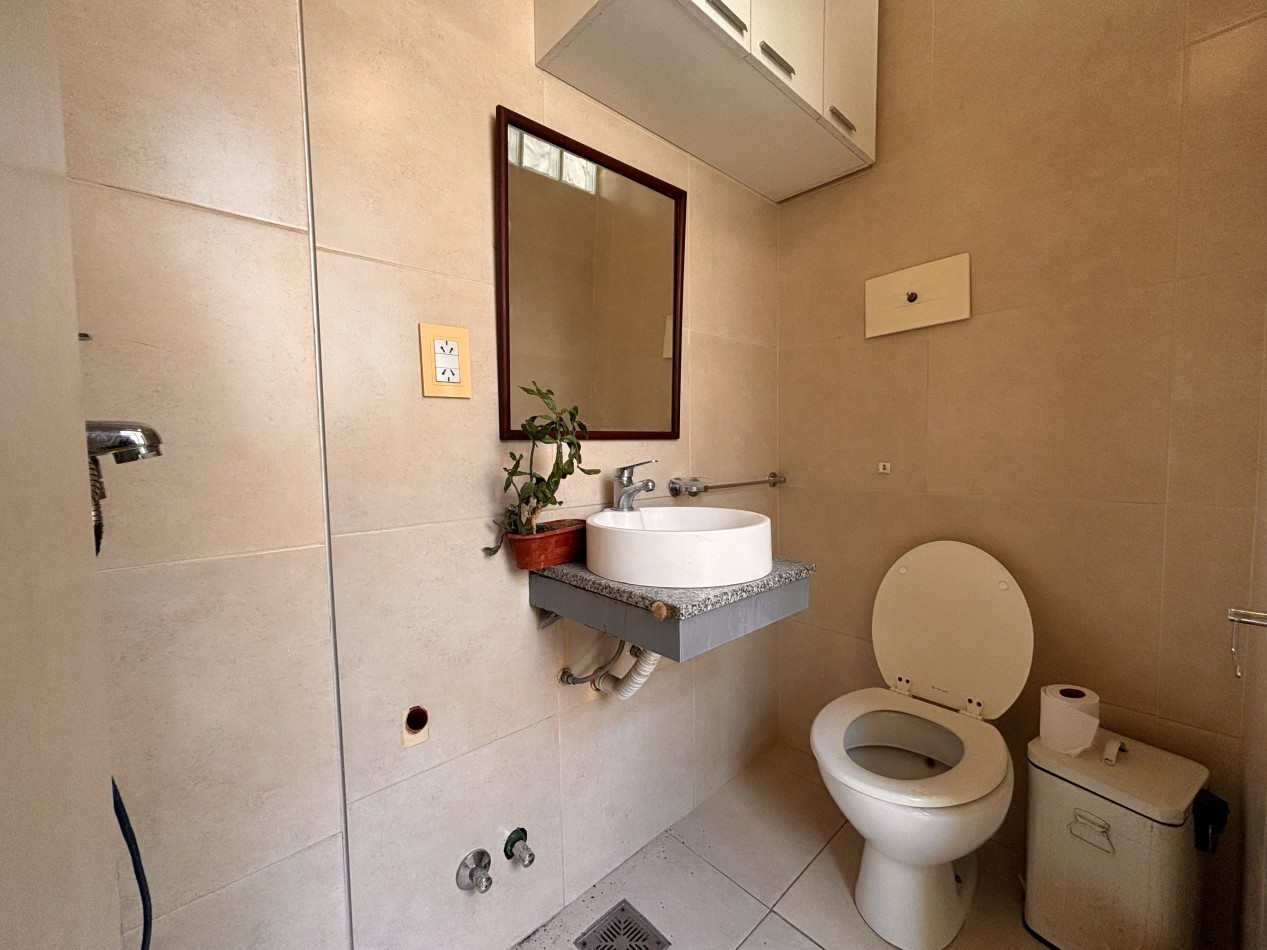 Hermoso tres ambientes con balcon terraza 