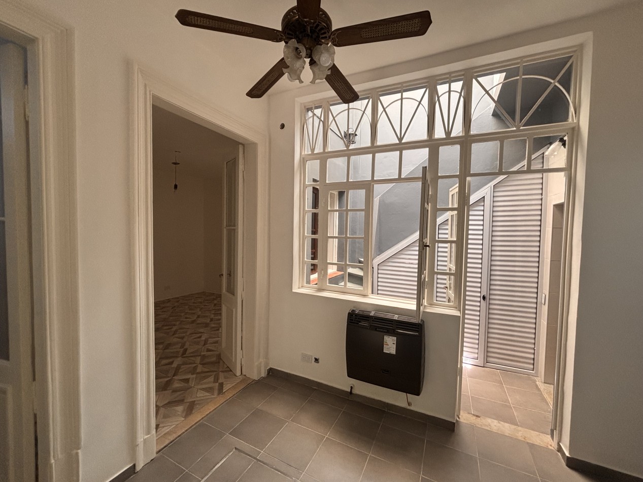 Hermosa casa totalmente reciclada 