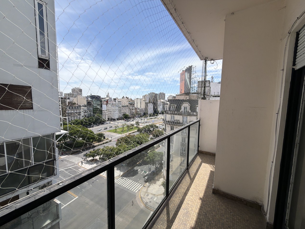 2 ambientes con balcon muy luminosos 