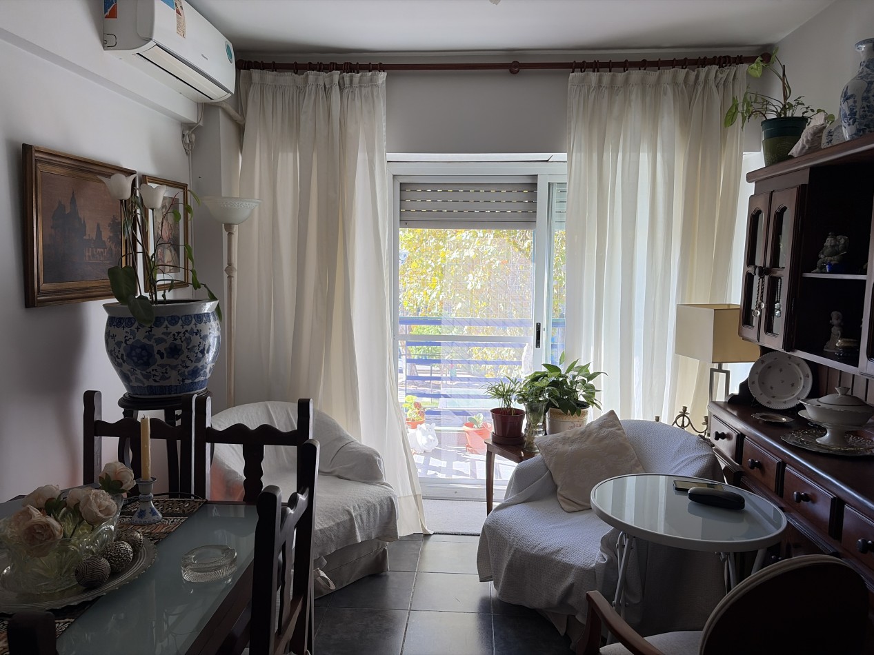 Hermoso 2 ambientes con balcon al frente 