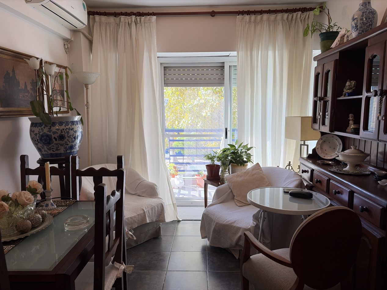Hermoso 2 ambientes con balcon al frente 