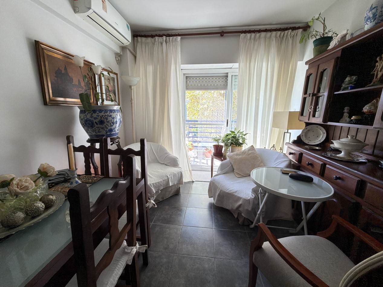 Hermoso 2 ambientes con balcon al frente 