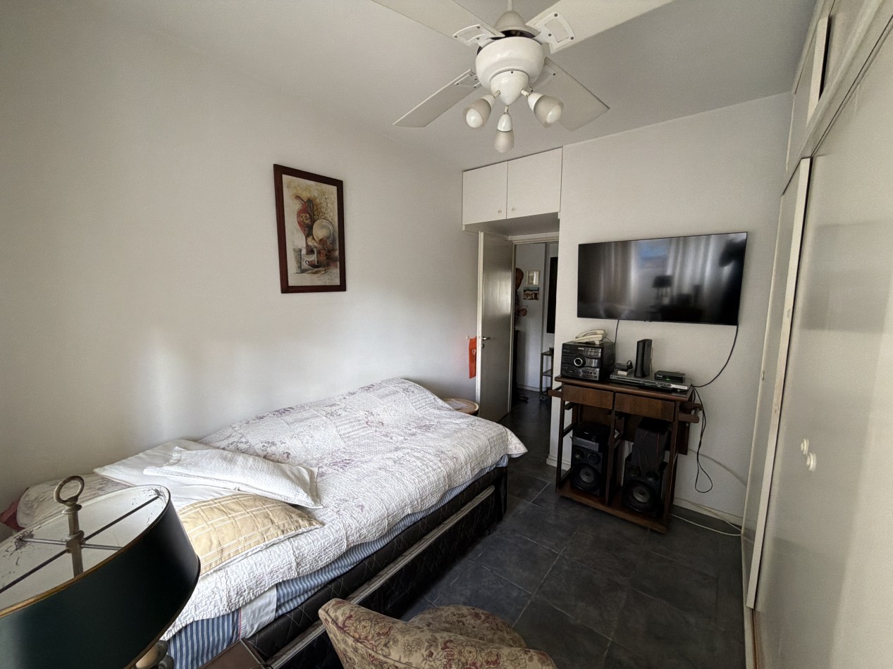 Hermoso 2 ambientes con balcon al frente 