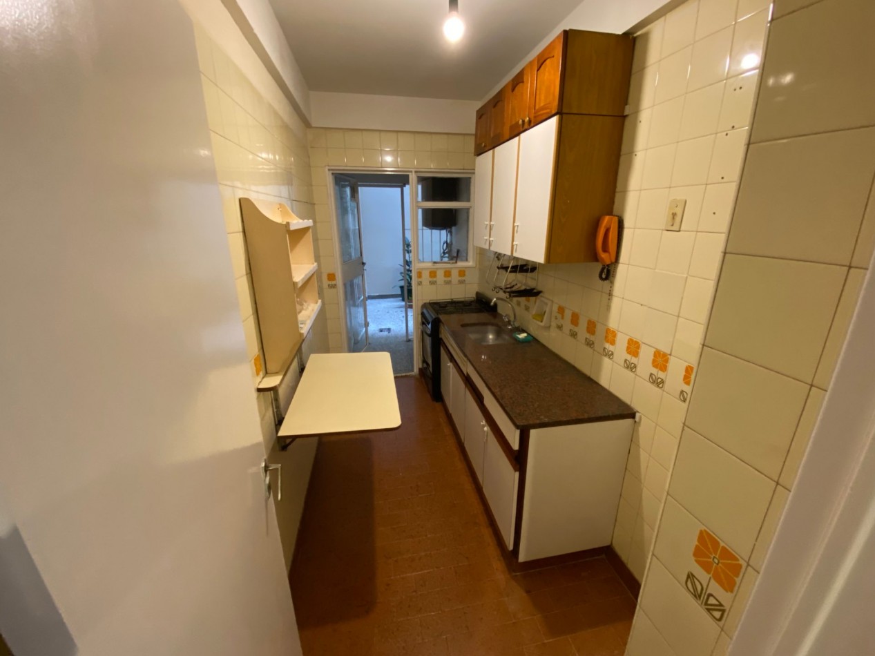 2 ambientes con patio 