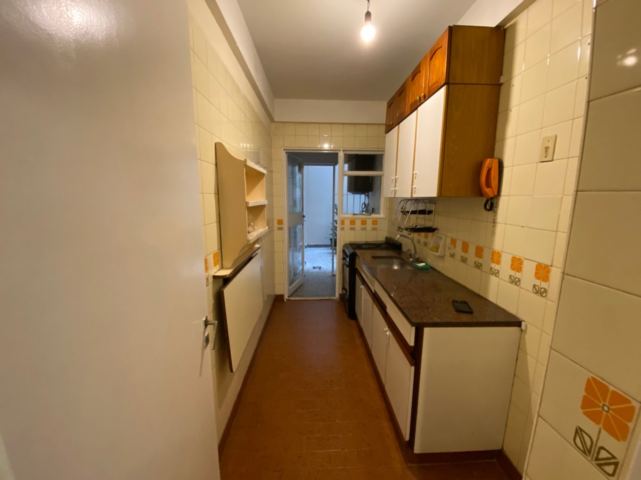 2 ambientes con patio 