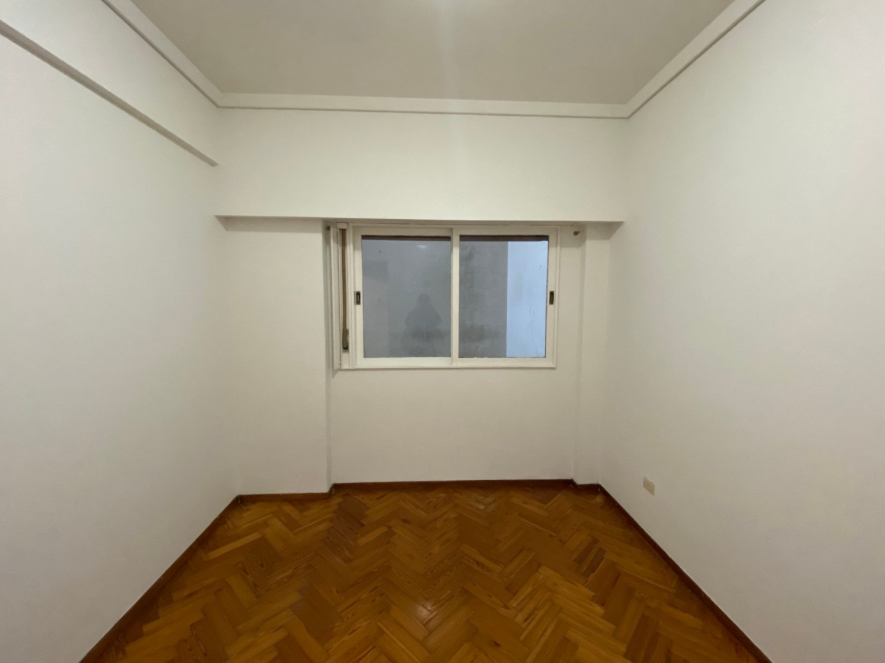 2 ambientes con patio 