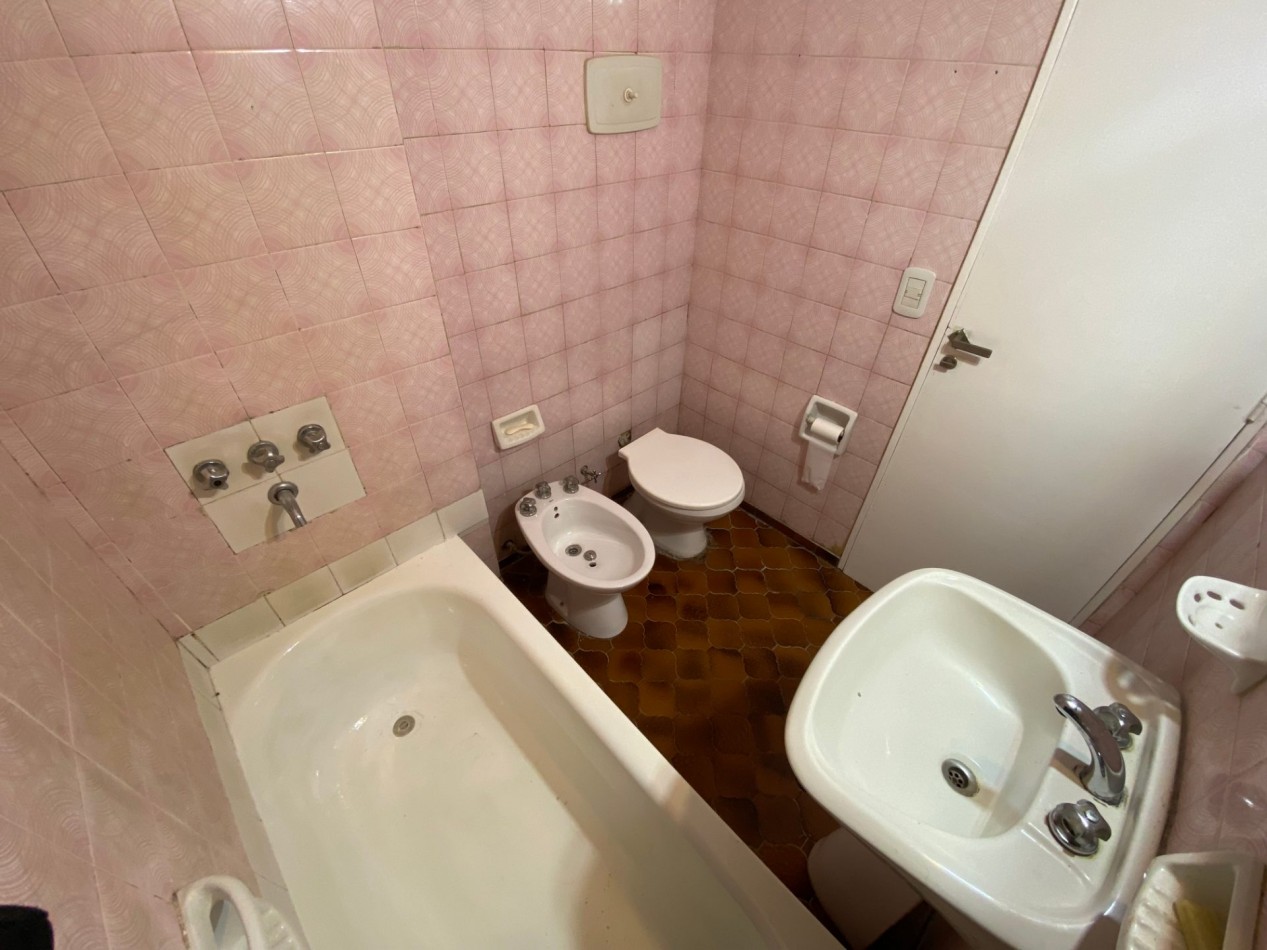 2 ambientes con patio 