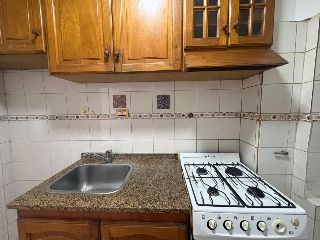 Departamento de 2 ambientes con balcon - Muy luminoso