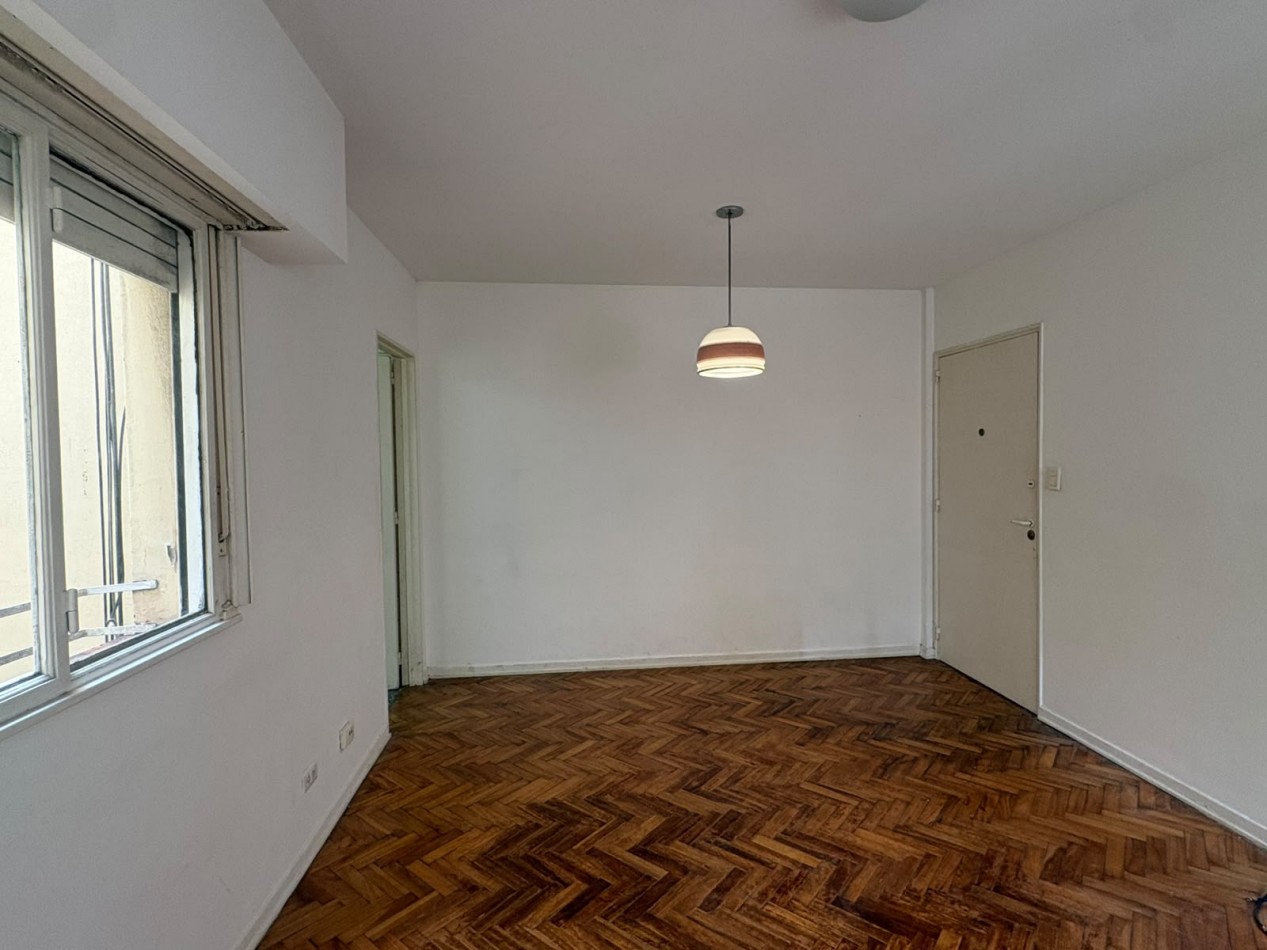 Departamento de 2 ambientes y medio 8vo Piso al contrafrente 