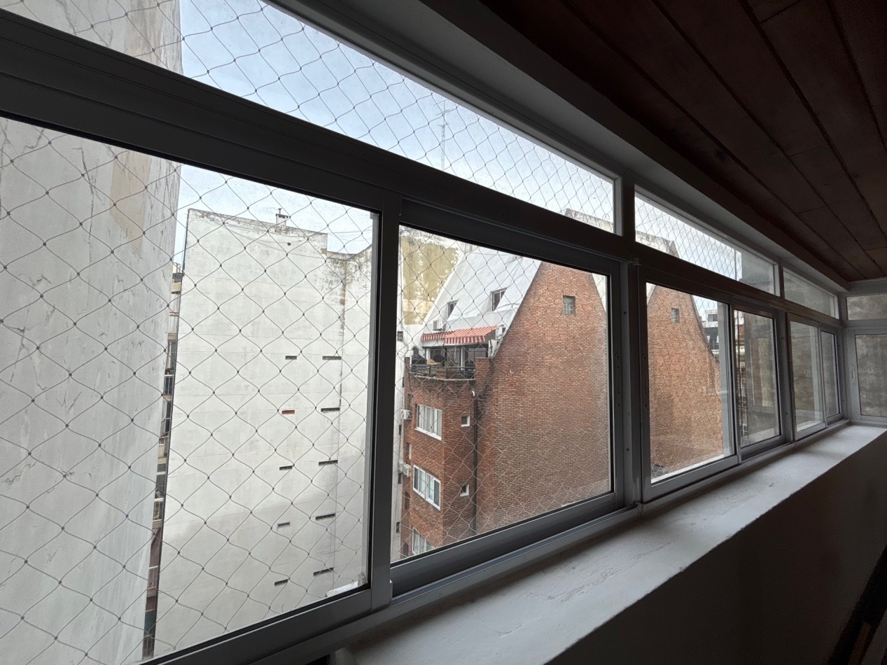 3 Ambientes + dependencia y Balcon 