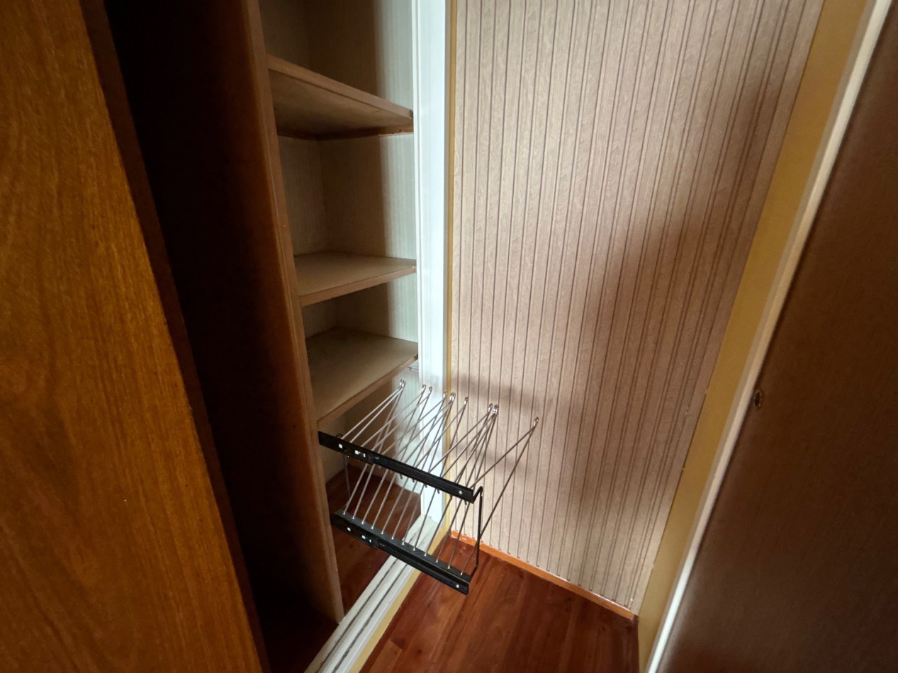 3 Ambientes + dependencia y Balcon 