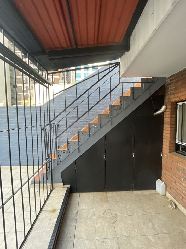 PH tipo casa sin expensas de 4 ambientes