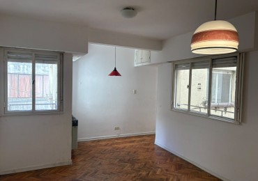 Departamento de 2 ambientes y medio 8vo Piso al contrafrente 